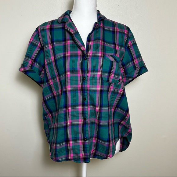 Victoria’s Secret Plaid Button-Up Shirt – Size M - Picture 1 of 6